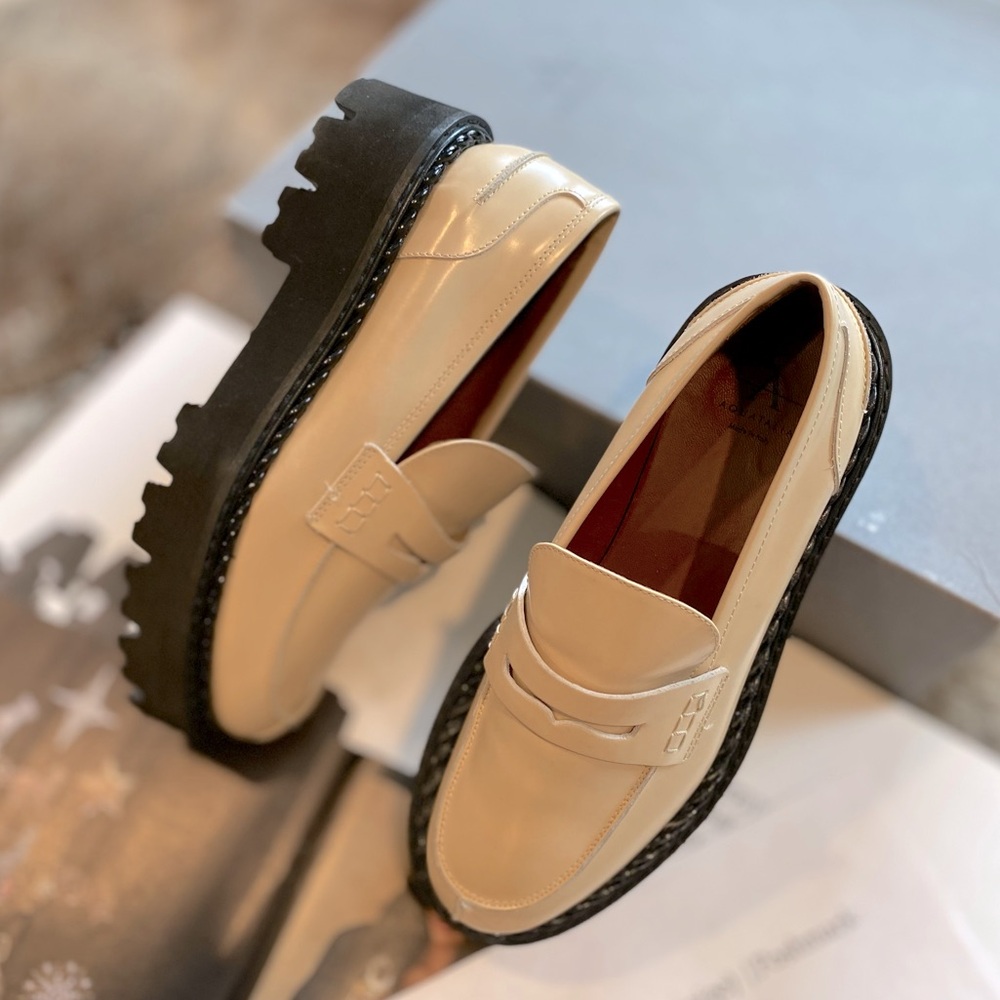 Aquatalia Alexi Lug Sole Loafer - Picture 7 of 12